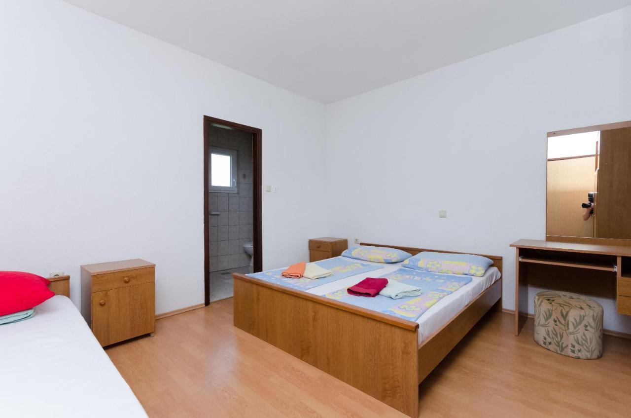 Apartments Boza 로파르 외부 사진